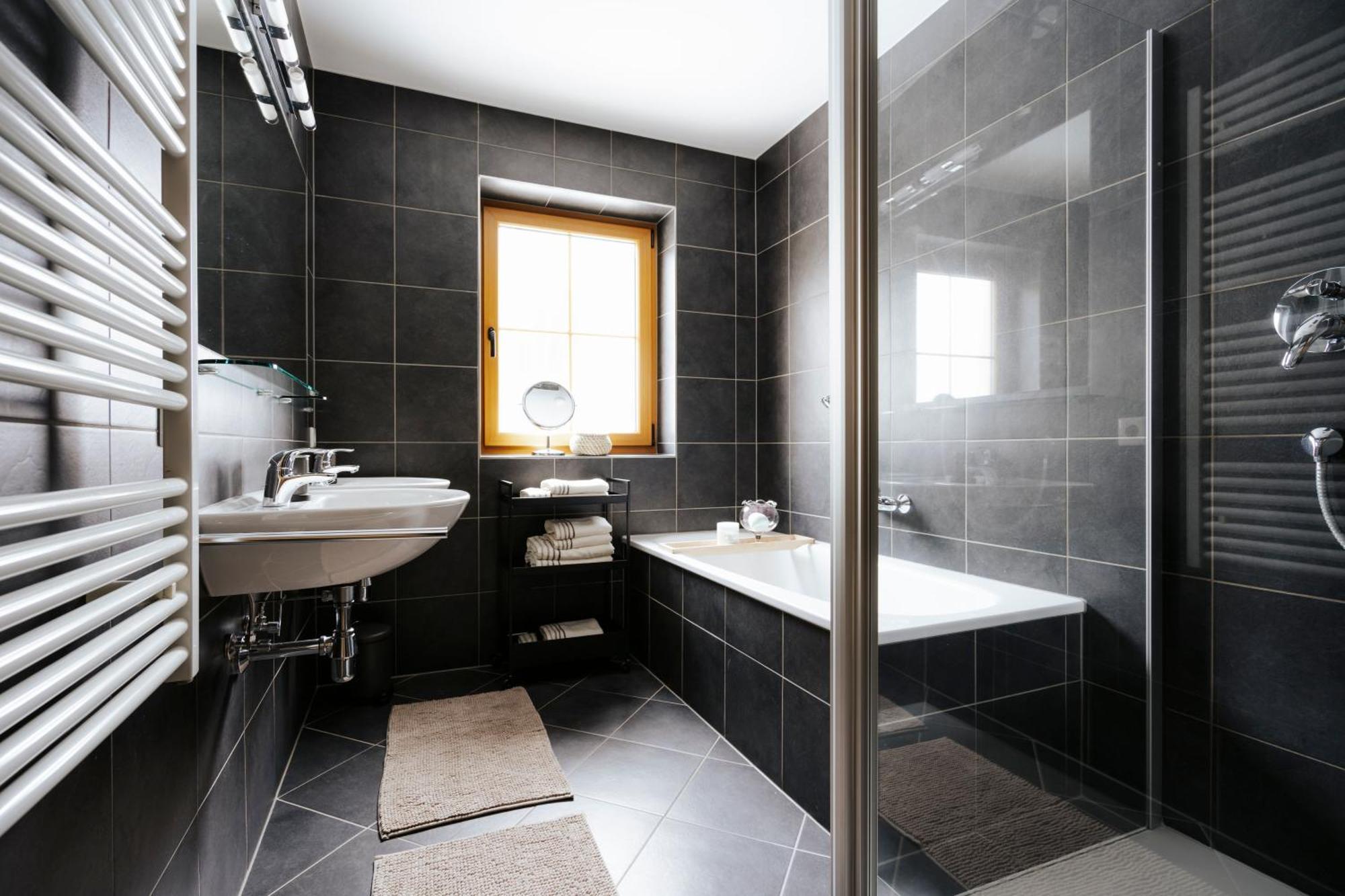Ferienhaus Florianiweg Bad Gastein Bagian luar foto